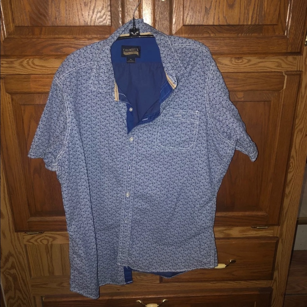 Men’s dress shirts